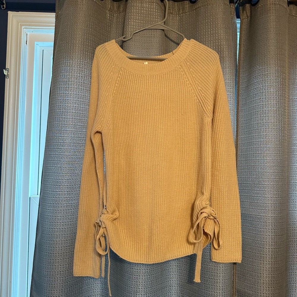 Ten sweater